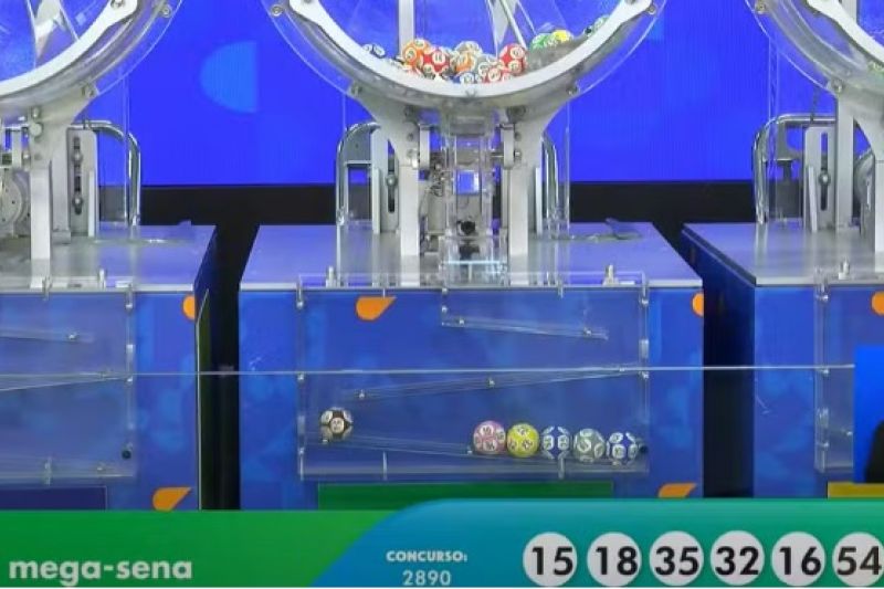 Ninguém acerta a Mega-Sena e prêmio acumula em R$ 33 milhões