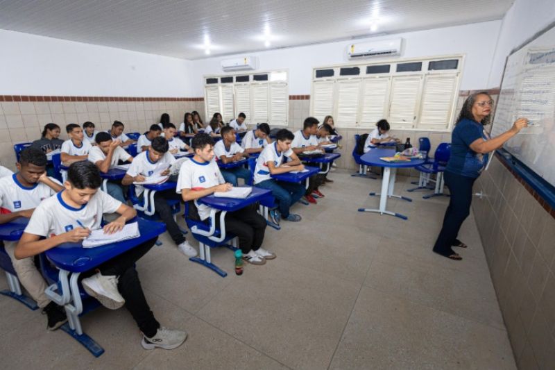 Governo inicia pagamento do Fundef aos profissionais da Educação