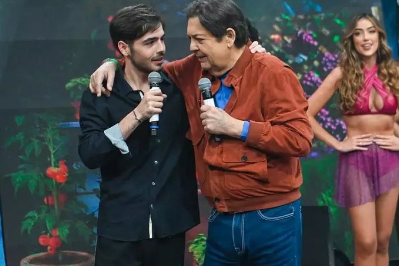 Faustão é internado e filho cancela festa de estreia de programa às pressas