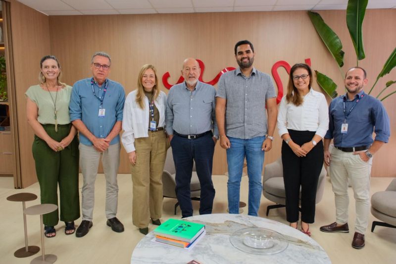 Prefeito Tiago Freitas discute projeto “Cidade do Amanhã” com o presidente da FIEA