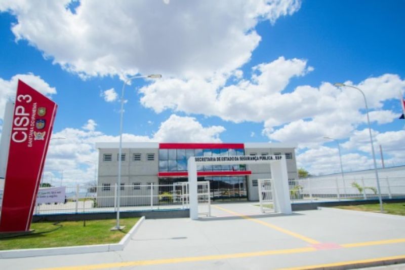 Ex-bombeiro militar é preso acusado de estuprar enteada de 10 anos em Santana do Ipanema