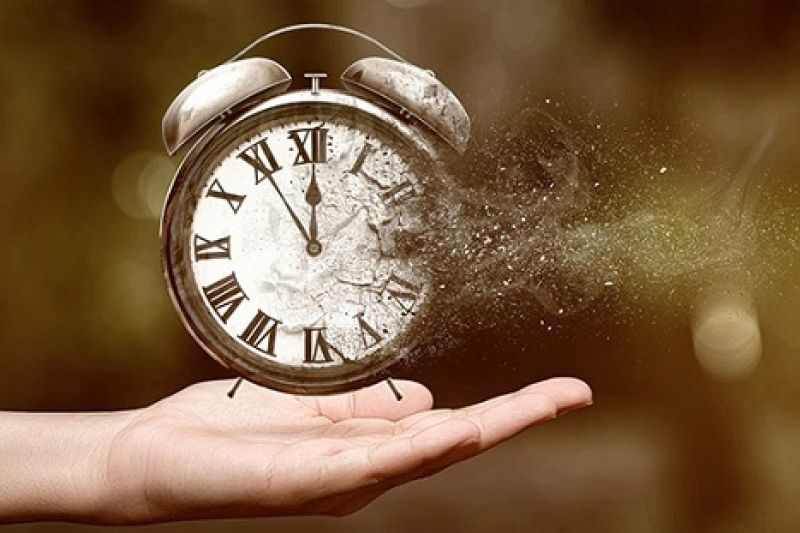 Prometemos demais e cumprimos de menos a cada fim de ano. Por que “nunca temos tempo”?