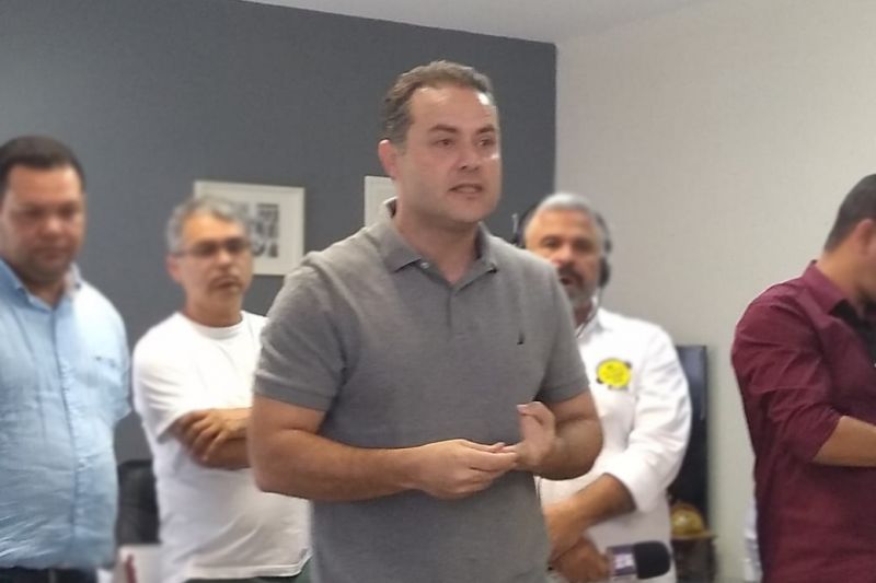 Renan Filho deixa claro que reabertura da Fábrica da Pedra não depende do Governo