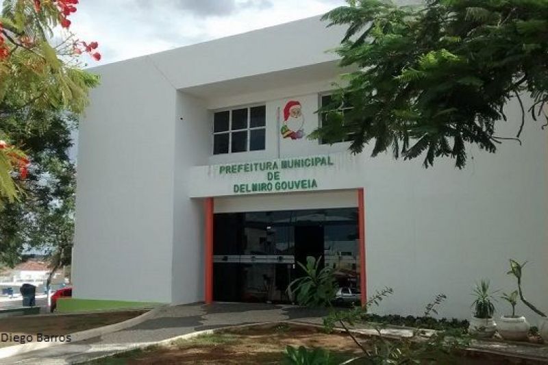 Mais de cinco grupos políticos poderão disputar a Prefeitura de Delmiro Gouveia em 2020