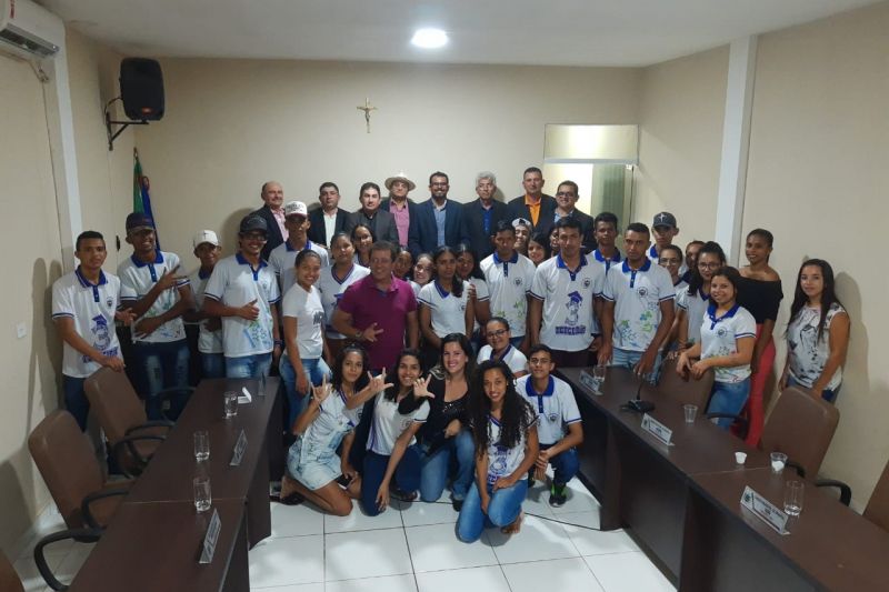 Vereador e suplente idealizam Dia da Juventude e festa para comemorar data em Inhapi