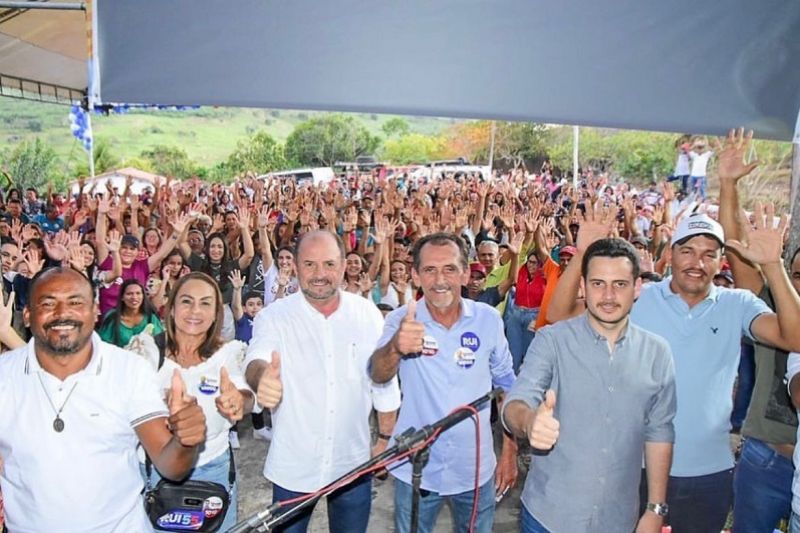 Zé de Dorinha mostra força em Água Branca e consolida nome de Rui Palmeira na cidade