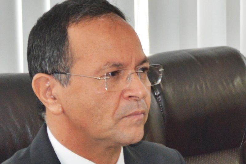 Cacau Correia diz que Dr. Raul não obedecia Padre Eraldo na Secretaria de Finanças