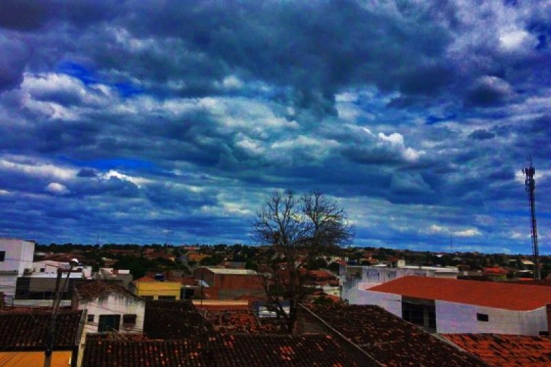 Com omissão dos órgãos reguladores, Eletrobras inferniza a vida dos sertanejos de Alagoas