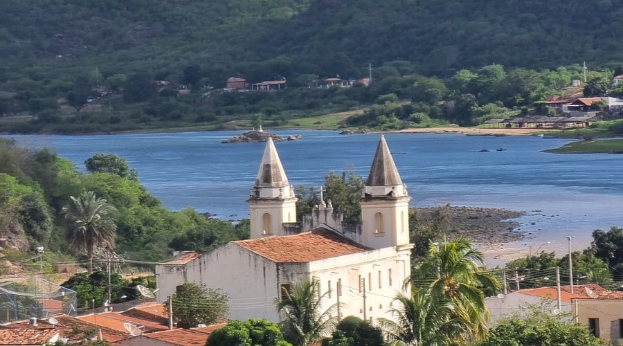 Jovem de 19 anos morre vítima de afogamento no Rio São Francisco em Piranhas